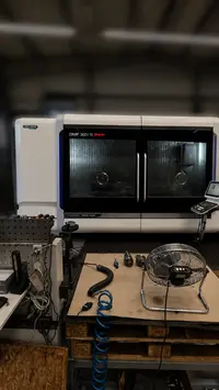 Machining Center - Universal DMG MORI DMF 360|11 linear photo on Industry-Pilot